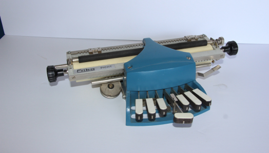 An Erika picht portable braillewriter from 1960.